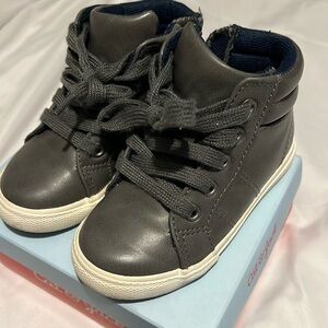 Cat & Jack high top toddler shoe